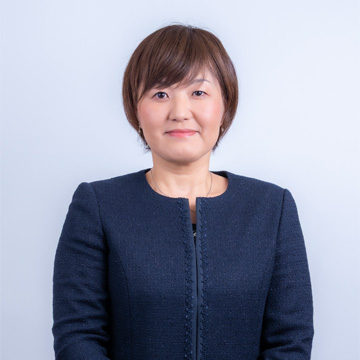 米田 彩